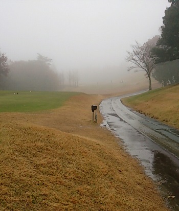 雨ゴルフ…